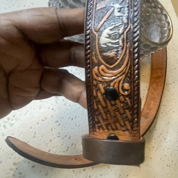 Handmade Western Full Grain Cow Hide Belt - Picture 3 of 3